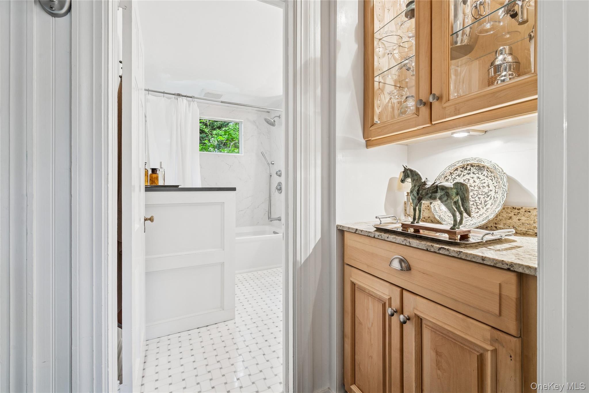 38 W Meadow Road, Setauket, NY 11733