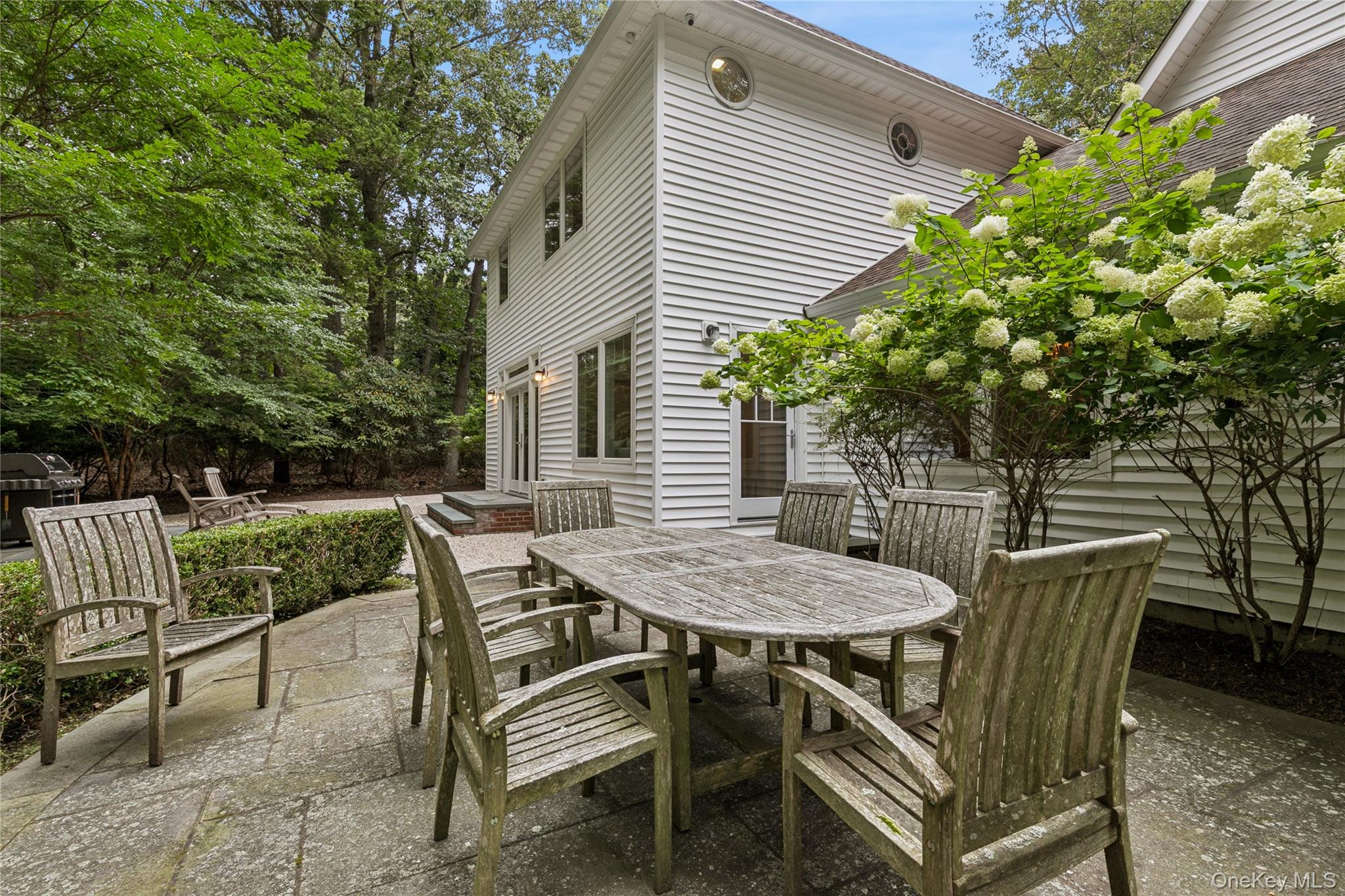 38 W Meadow Road, Setauket, NY 11733