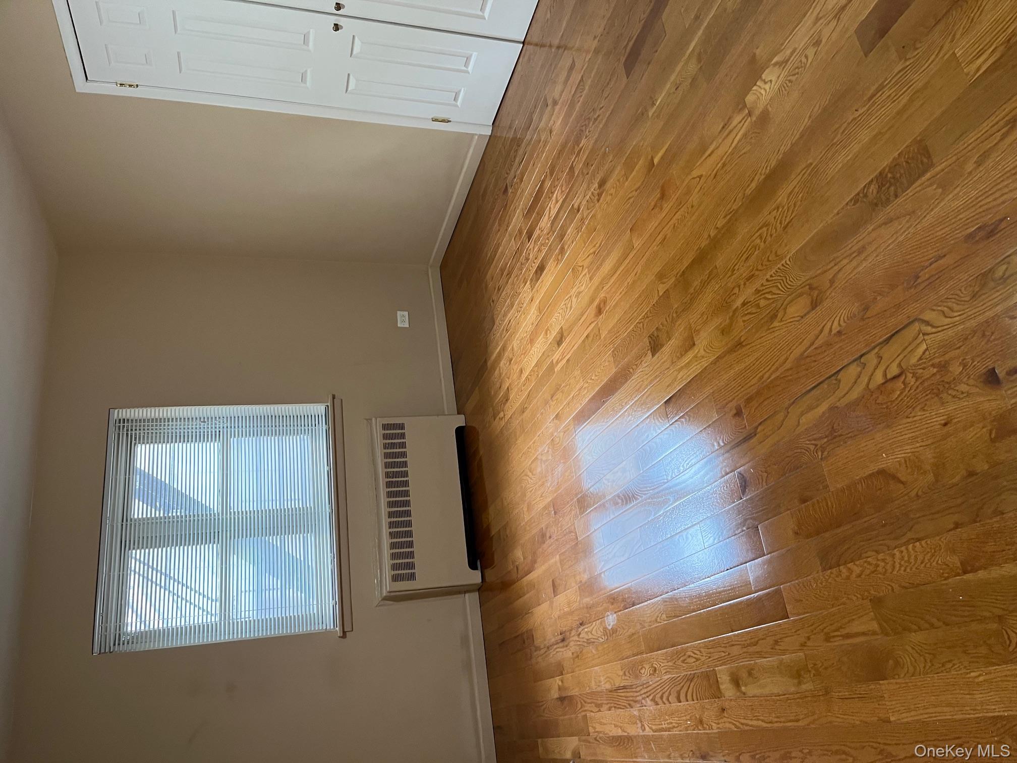 66-10 149 St # 1F, Flushing, NY 11367