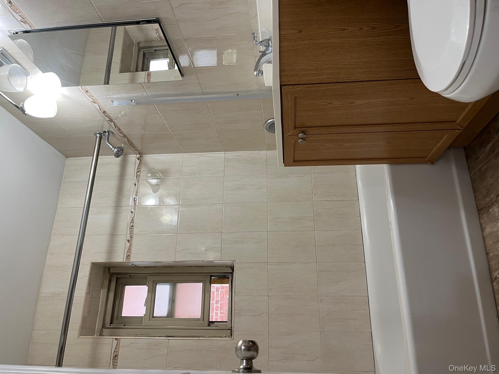 66-10 149 St # 1F, Flushing, NY 11367