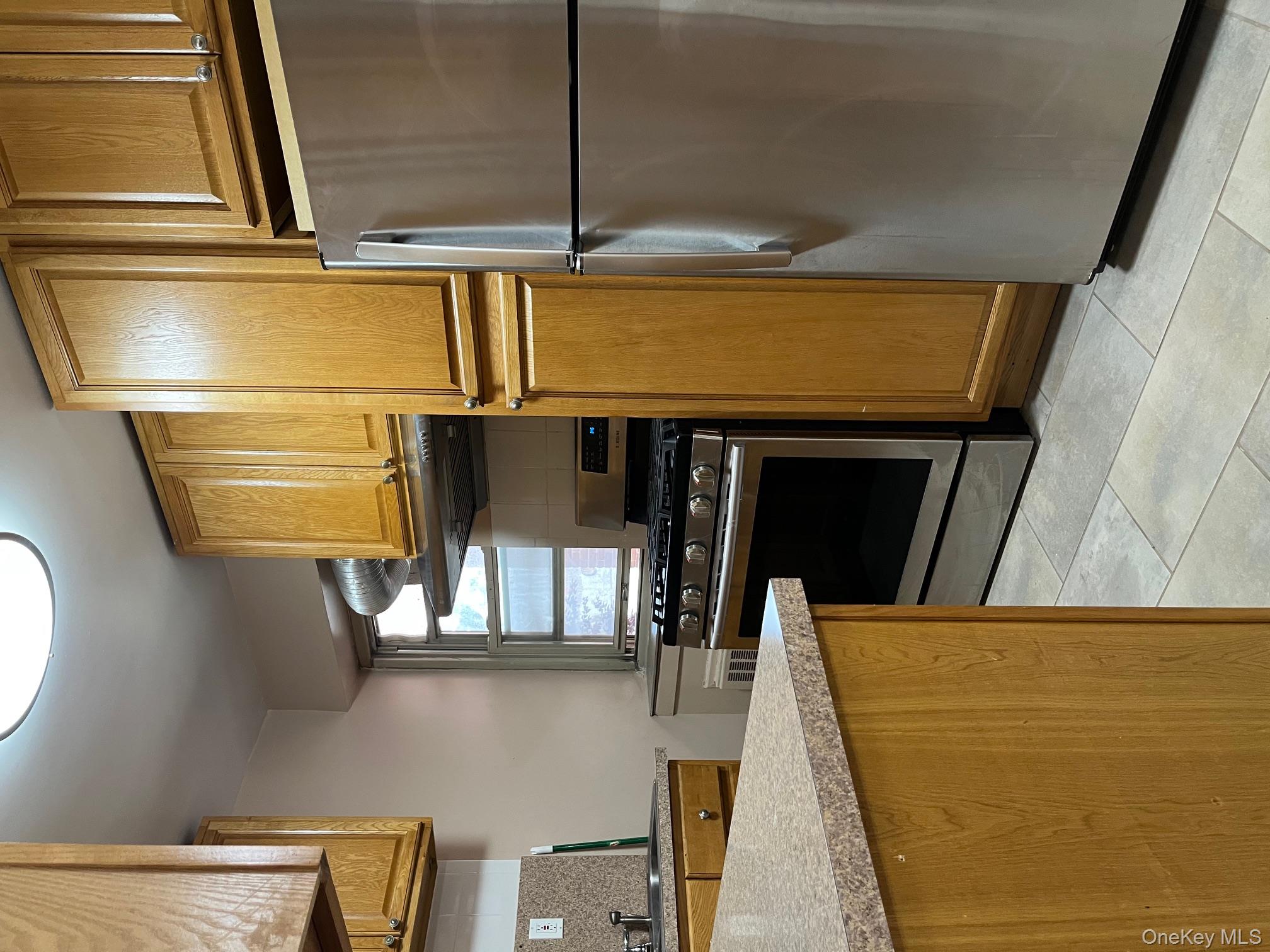 66-10 149 St # 1F, Flushing, NY 11367