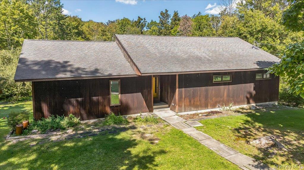 45 Dorn Road, Lagrangeville, NY 12540