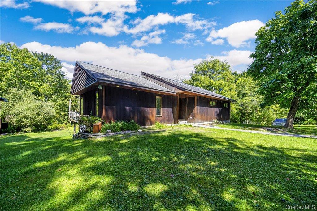 45 Dorn Road, Lagrangeville, NY 12540