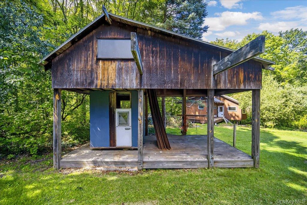 45 Dorn Road, Lagrangeville, NY 12540