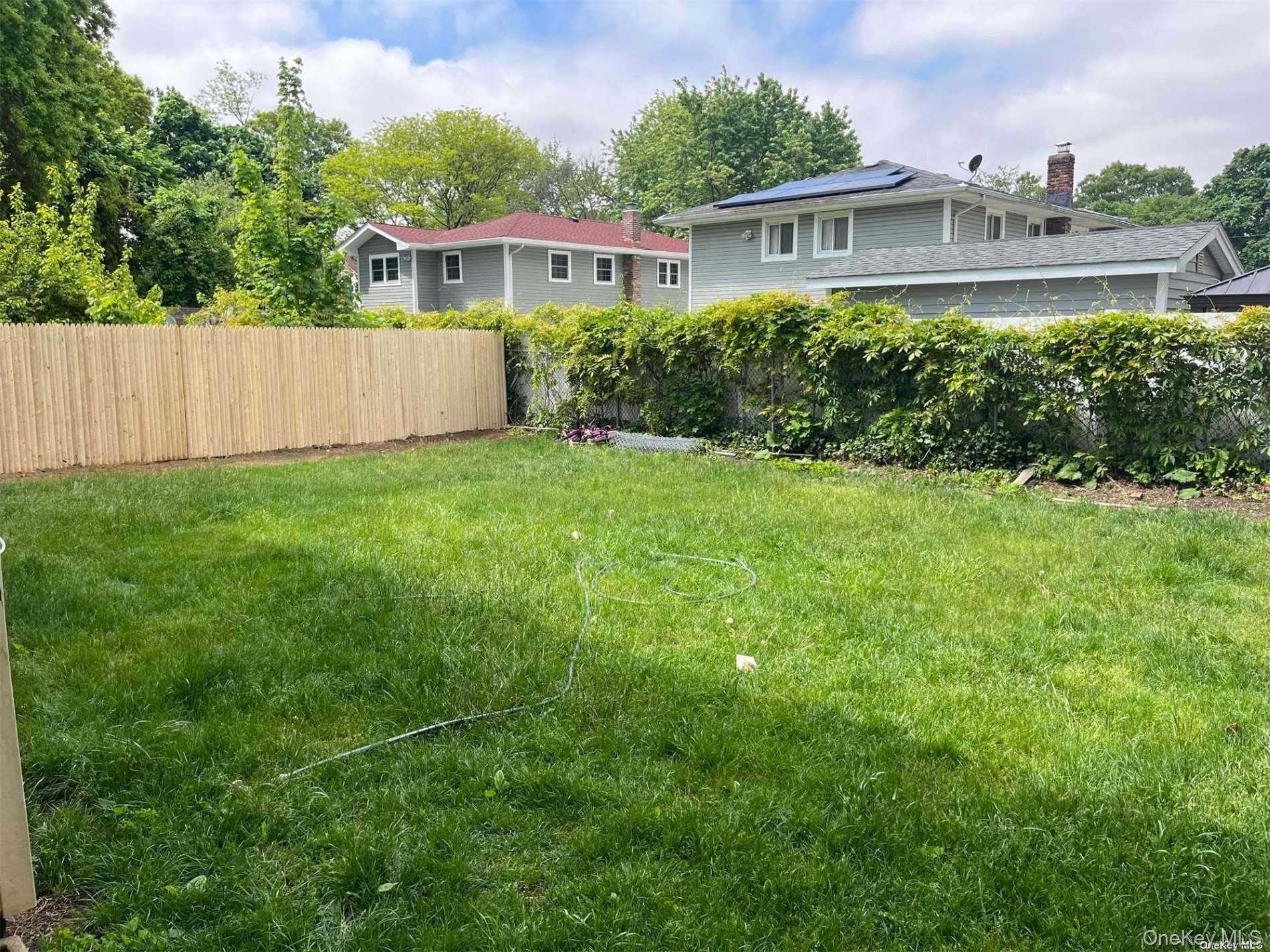 263 Siegel Street, Westbury, NY 11590