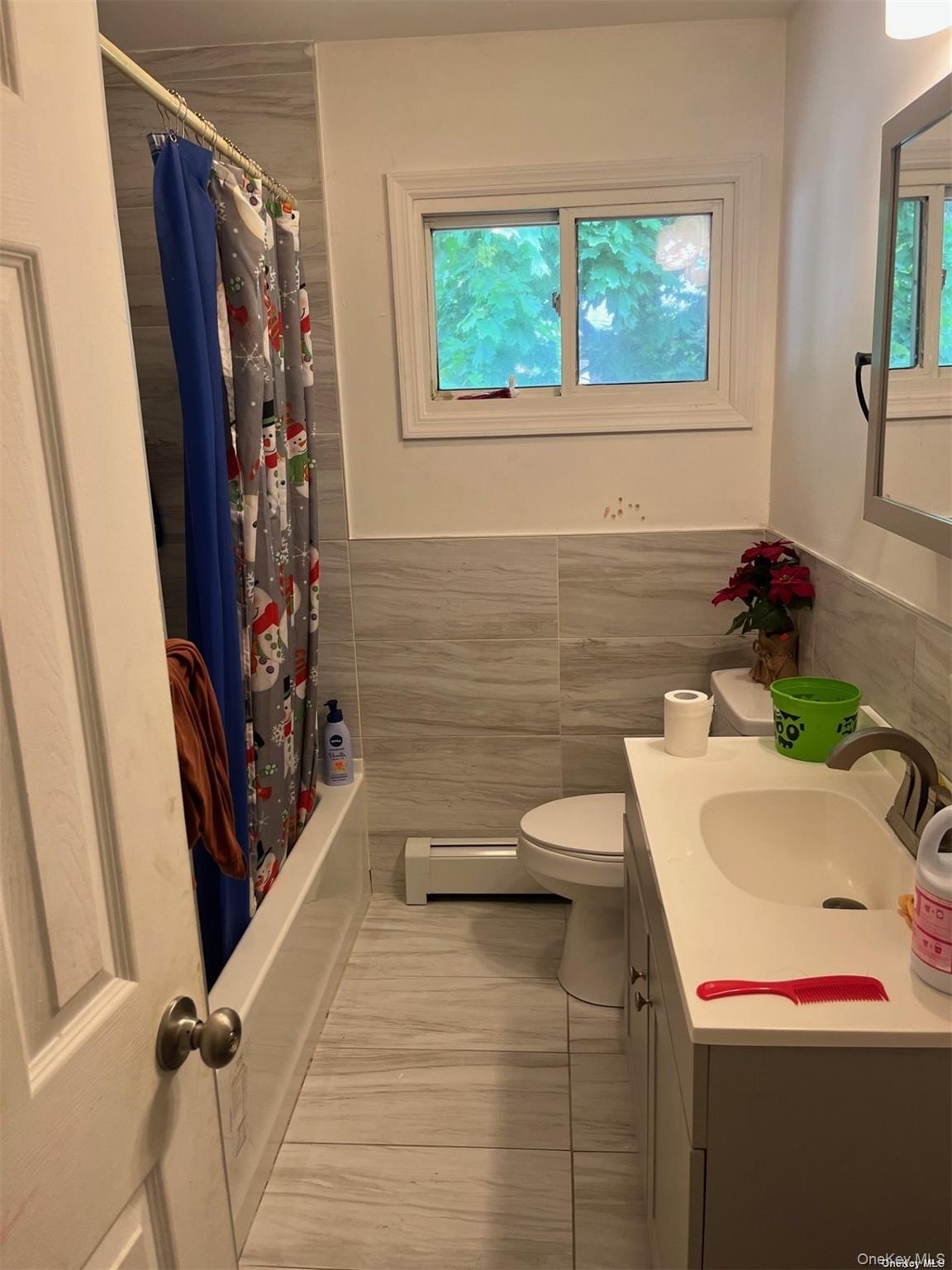 263 Siegel Street, Westbury, NY 11590