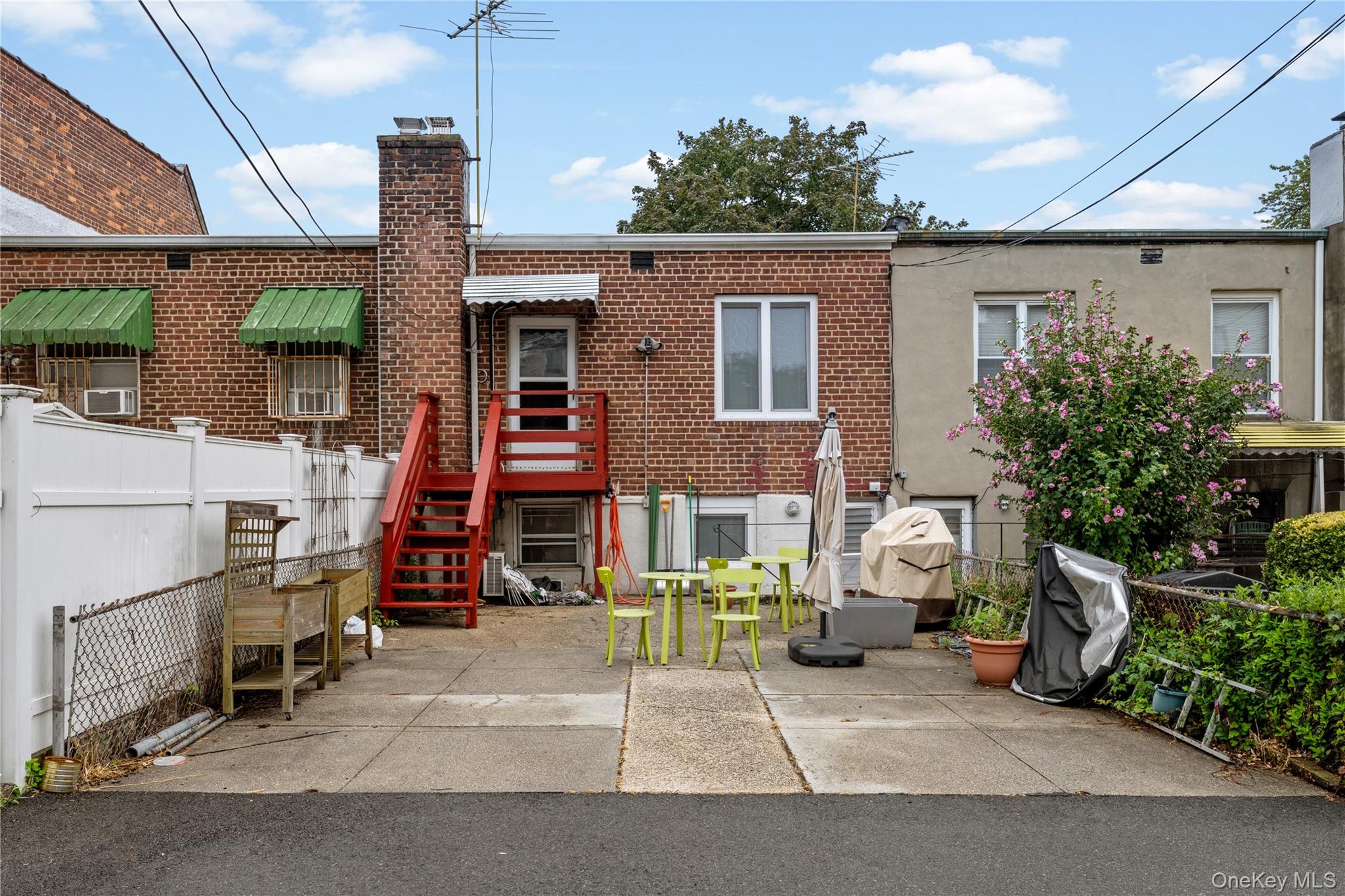 2570 49th Street, Astoria, NY 11103