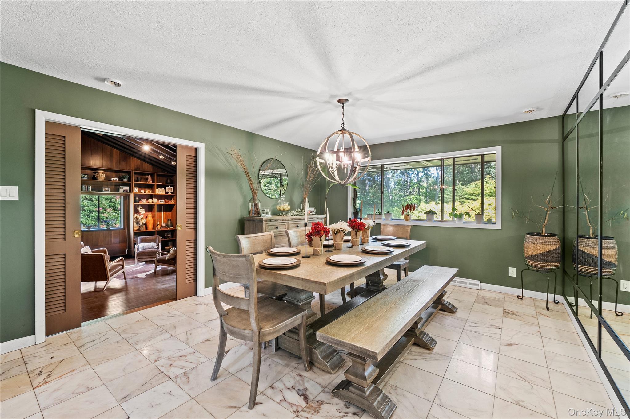 55 Rolling Hill Lane, Old Westbury, NY 11568