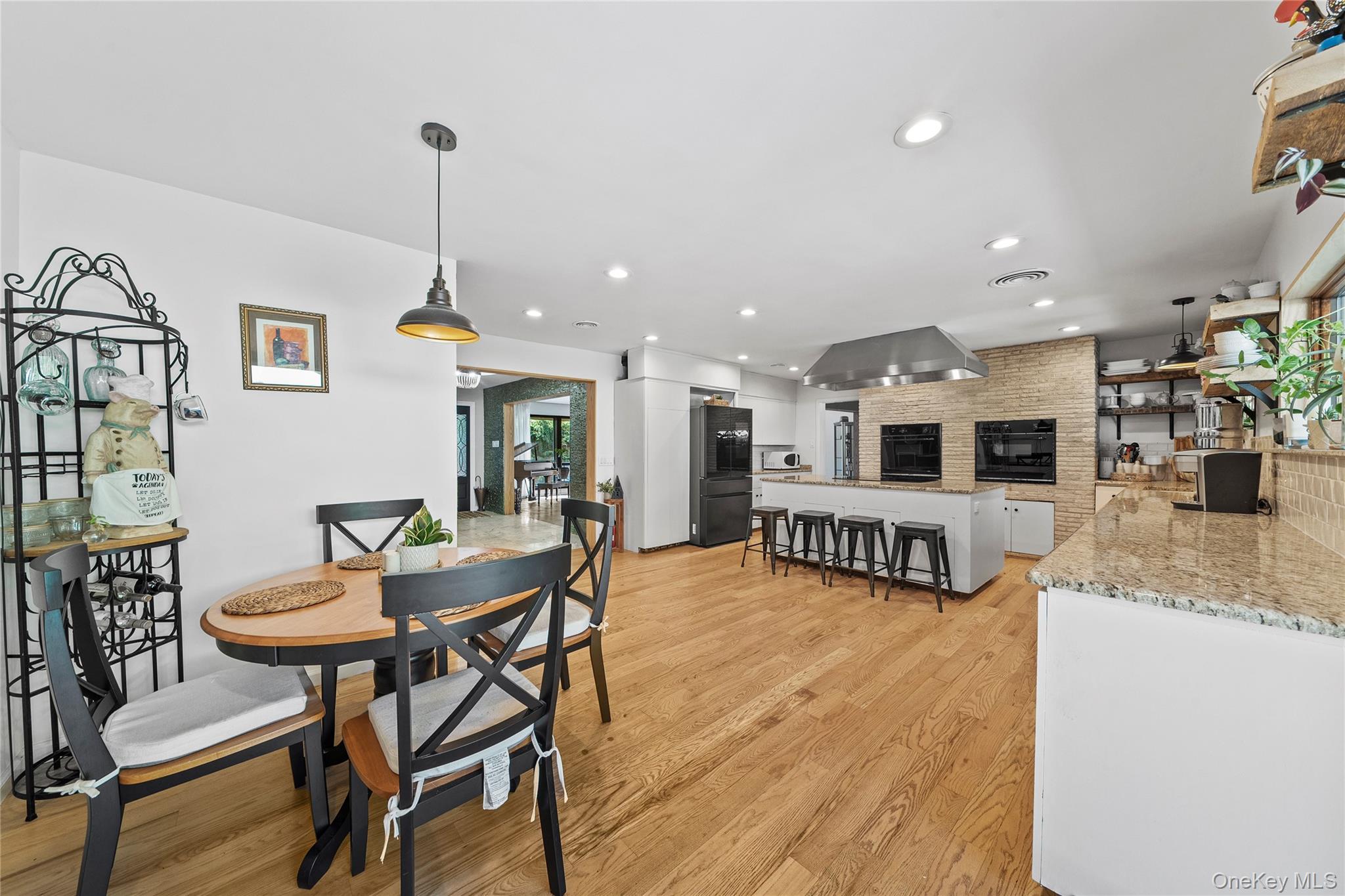 55 Rolling Hill Lane, Old Westbury, NY 11568