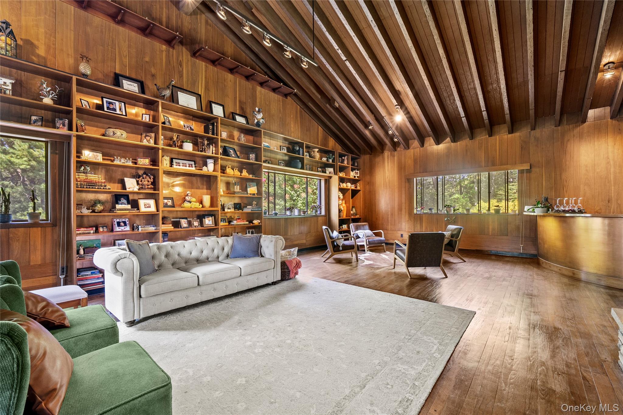 55 Rolling Hill Lane, Old Westbury, NY 11568