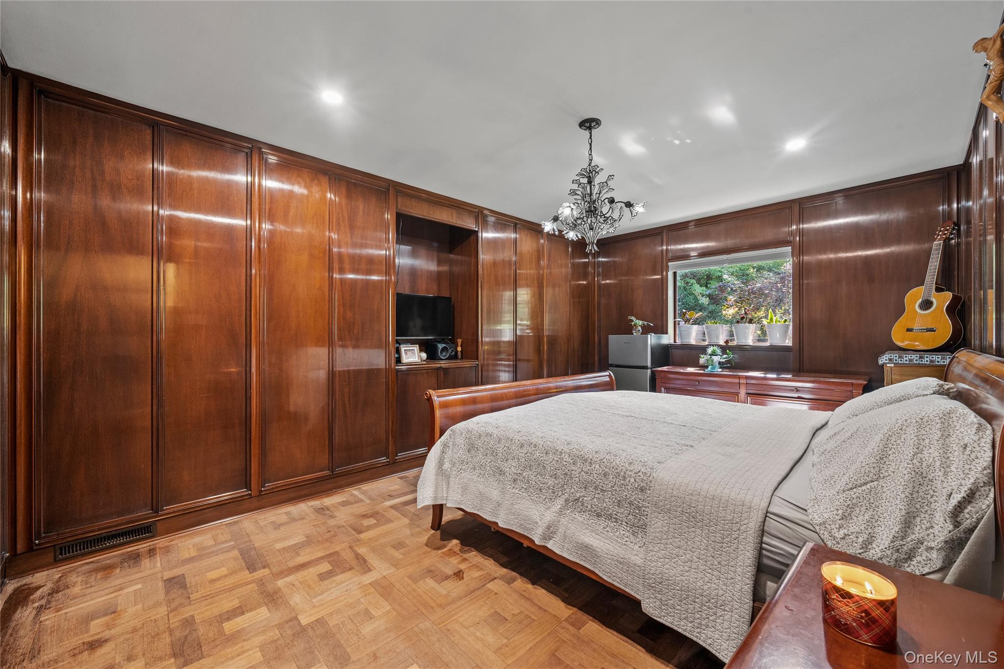 55 Rolling Hill Lane, Old Westbury, NY 11568