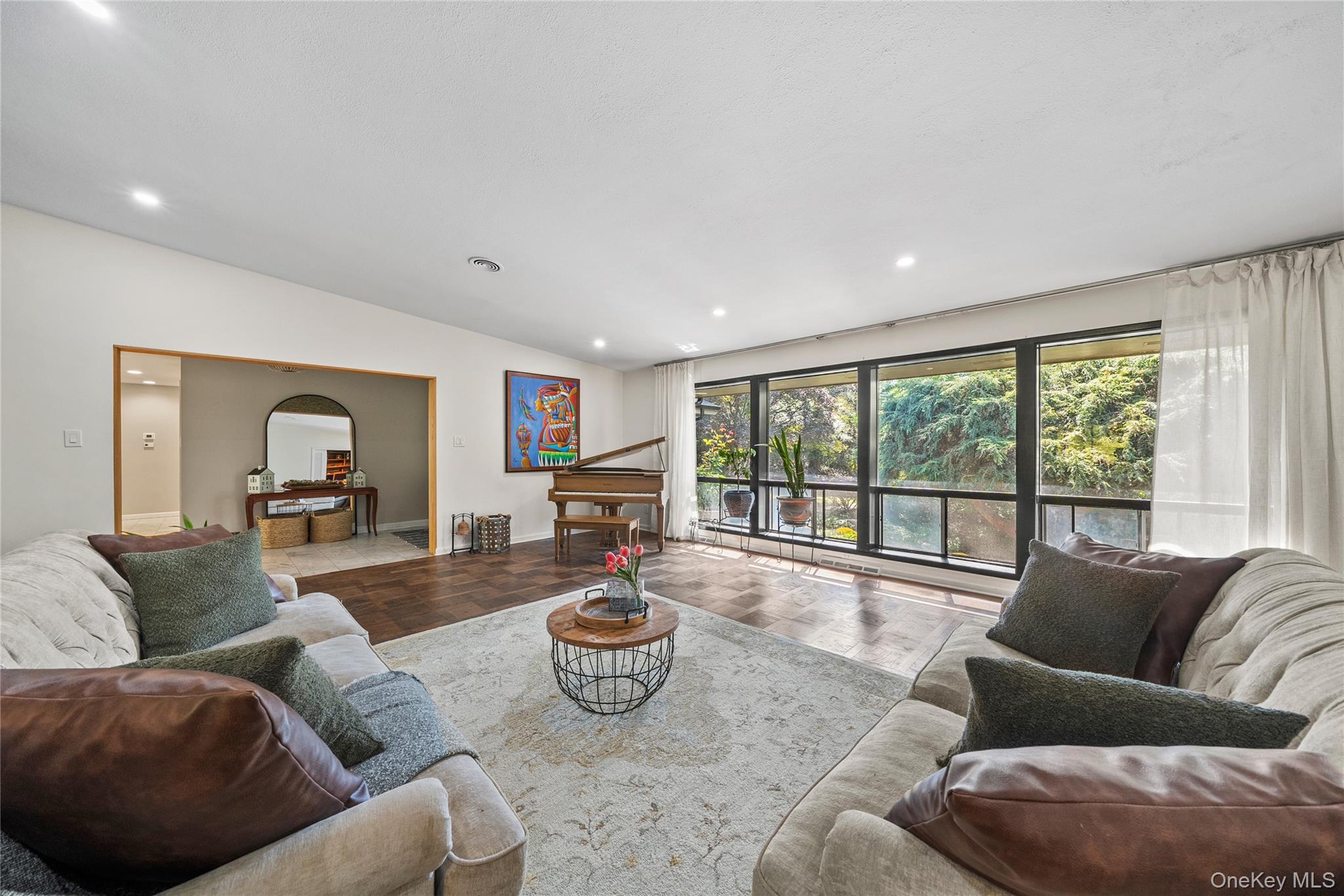 55 Rolling Hill Lane, Old Westbury, NY 11568