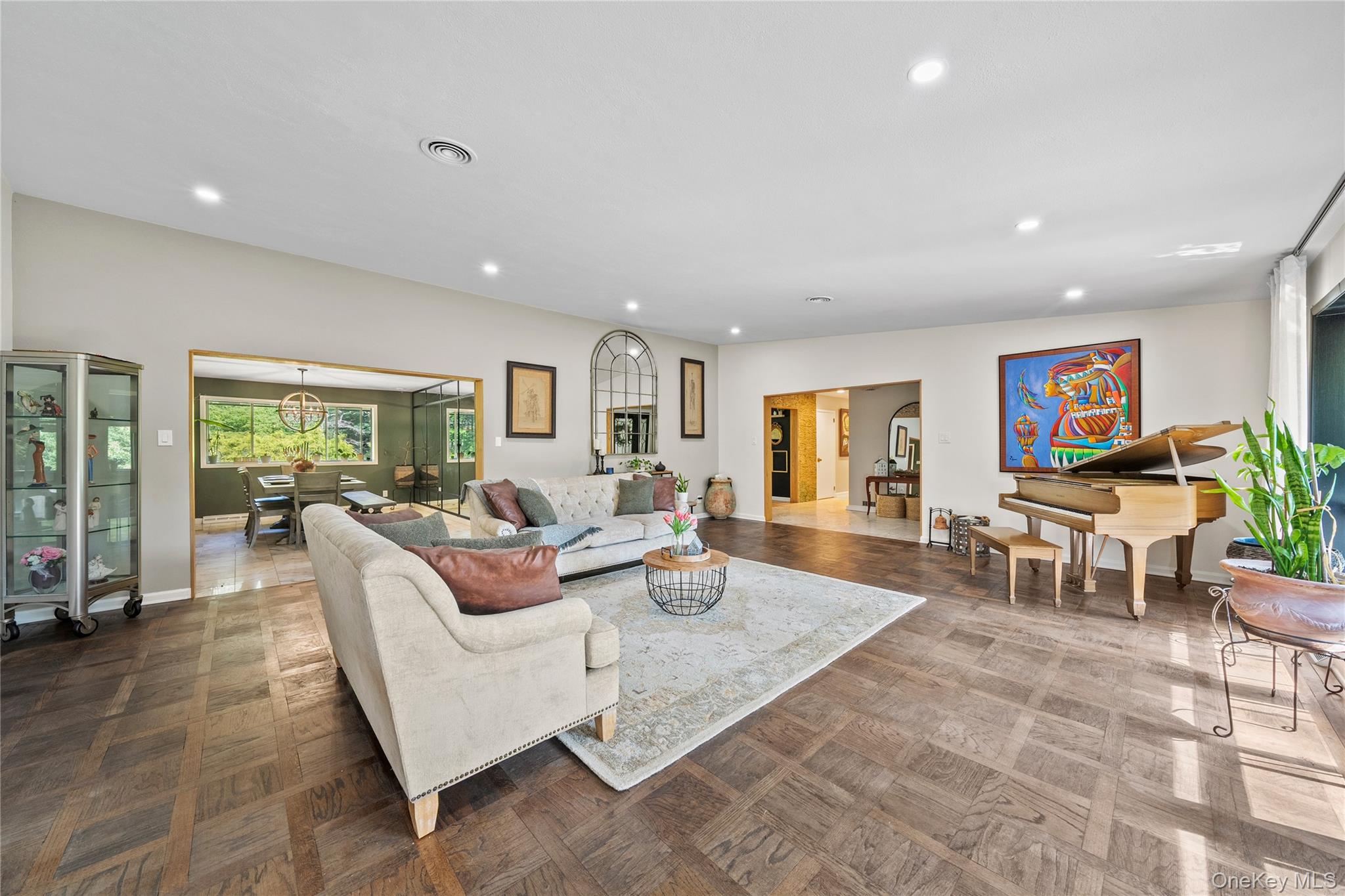 55 Rolling Hill Lane, Old Westbury, NY 11568