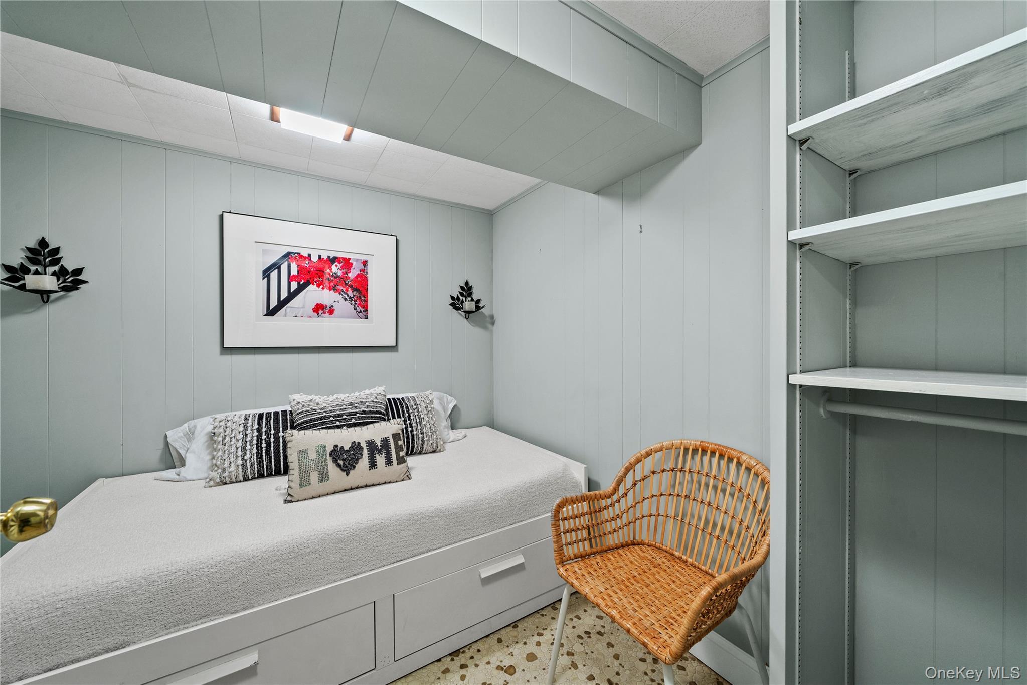 55 Rolling Hill Lane, Old Westbury, NY 11568