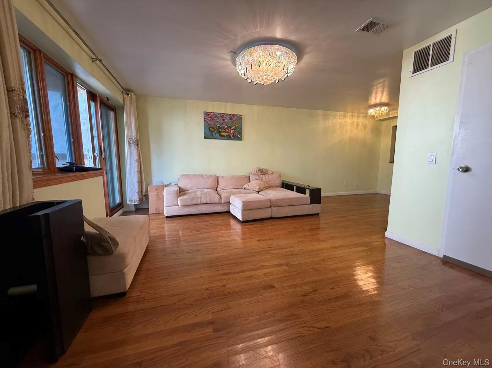 339 Ave P # 2B, Brooklyn, NY 11204