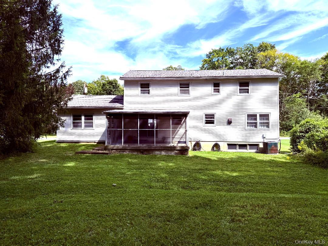 51 Stuart Drive, Poughkeepsie, NY 12603