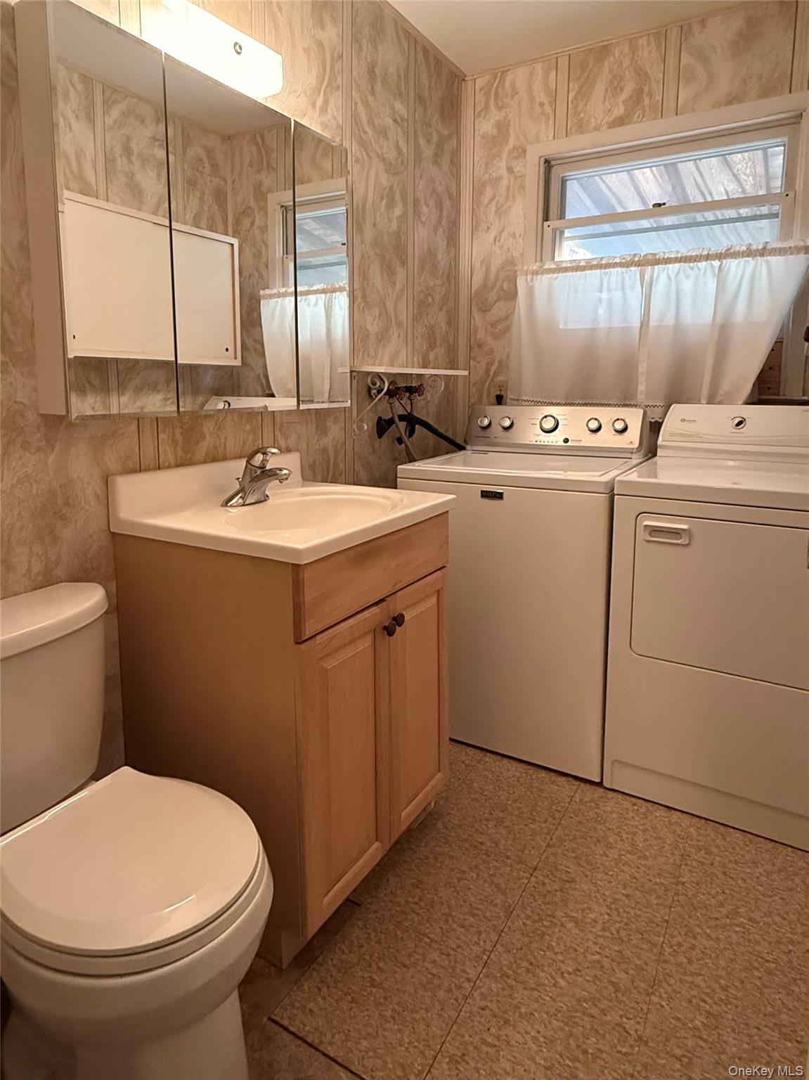 51 Stuart Drive, Poughkeepsie, NY 12603