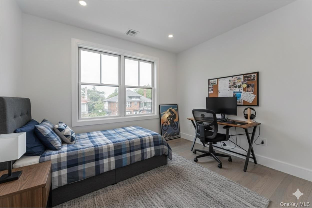 917 Greenfield Road, Woodmere, NY 11598