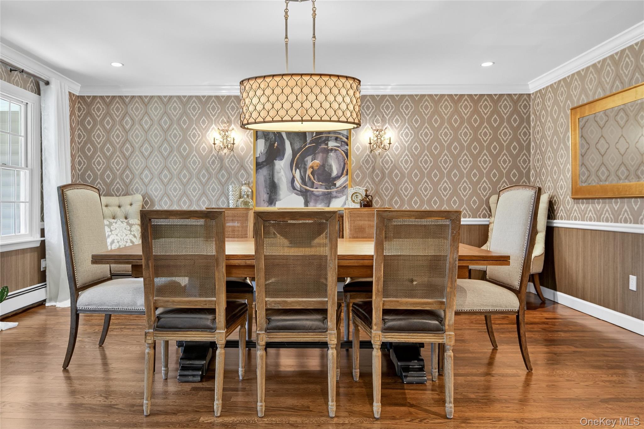 31 Louis Drive, Melville, NY 11747