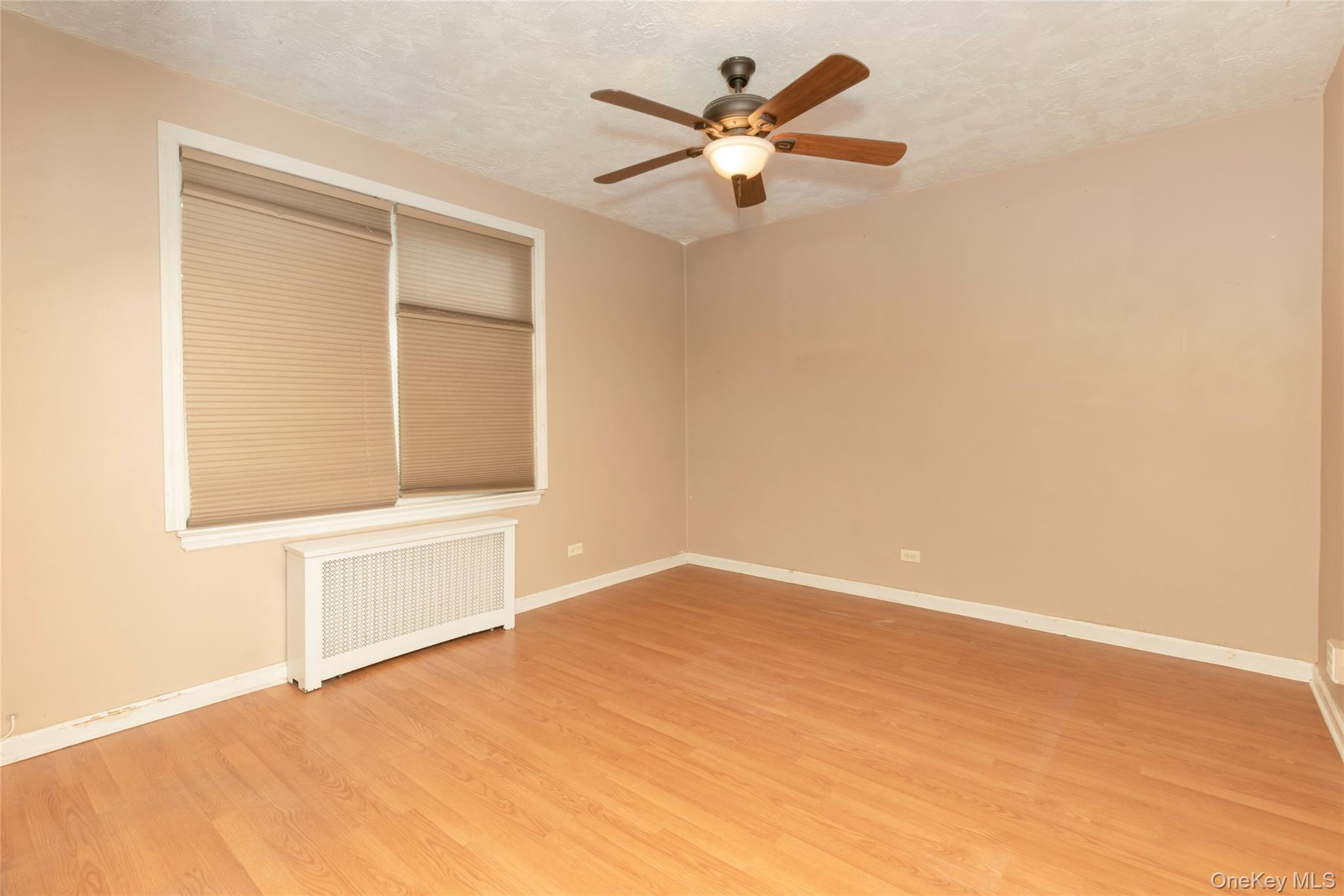 810 Clarence Avenue, Bronx, NY 10465