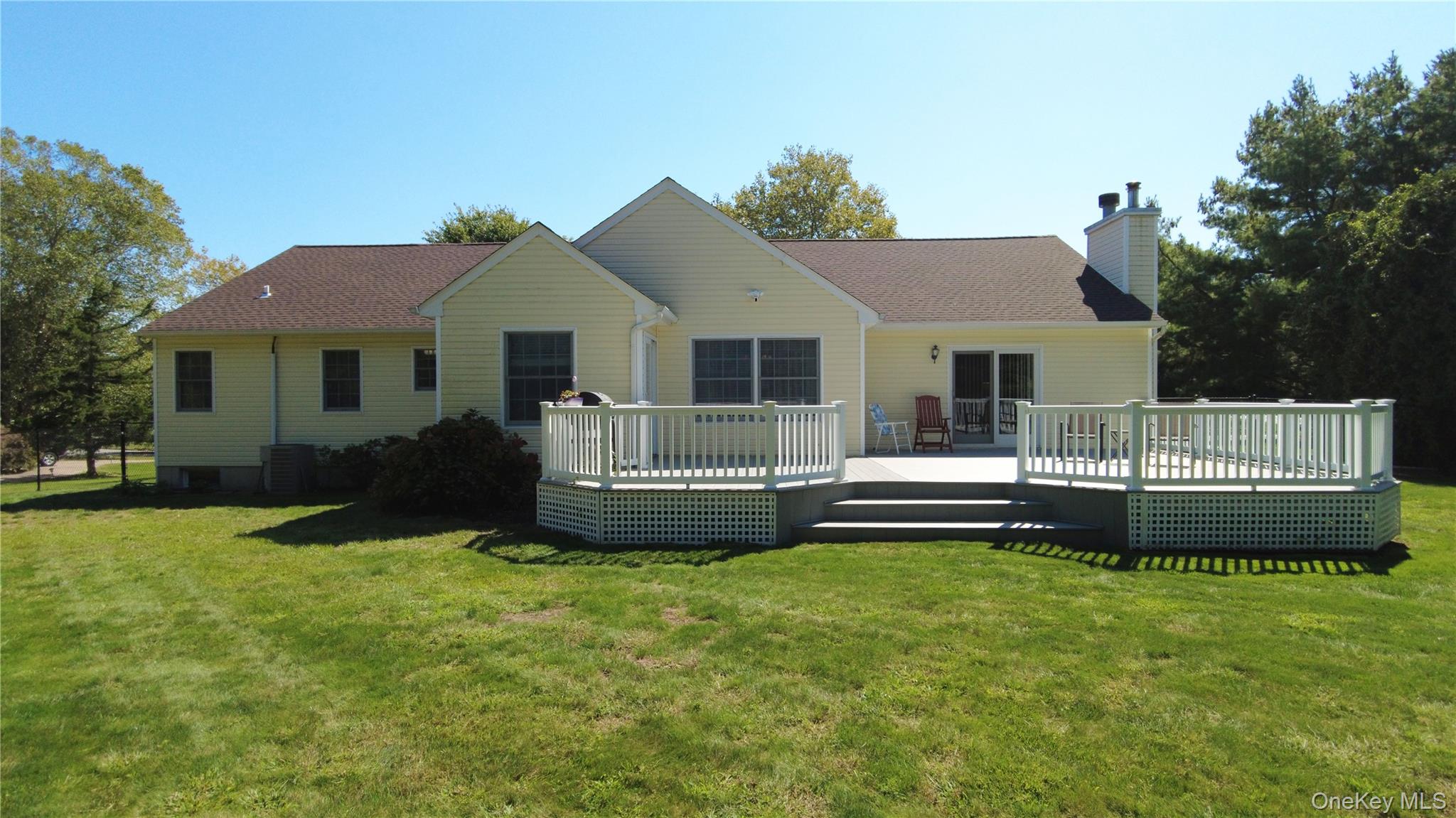 78 Southfield Road, Baiting Hollow, NY 11933