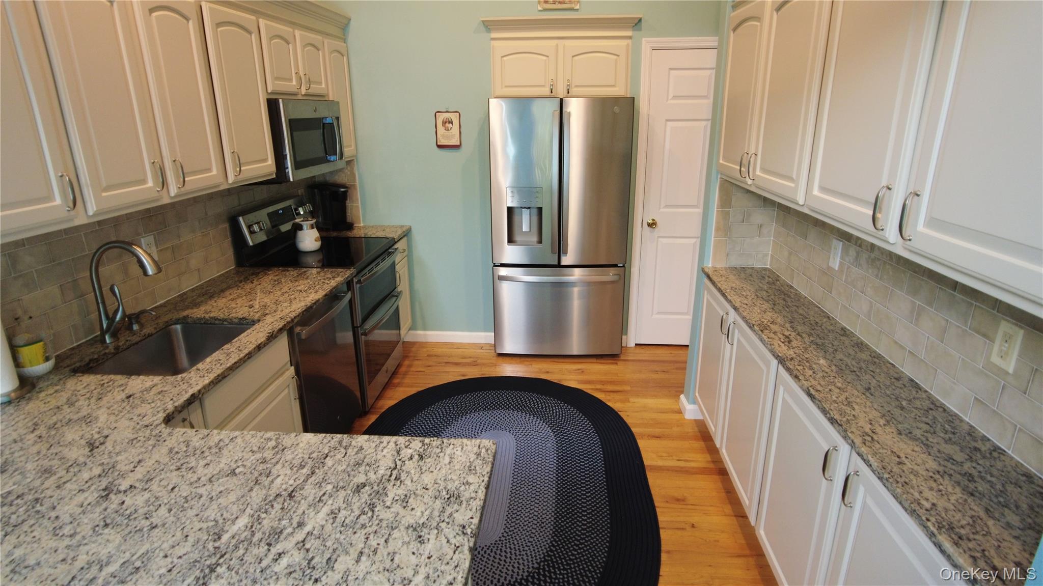 78 Southfield Road, Baiting Hollow, NY 11933