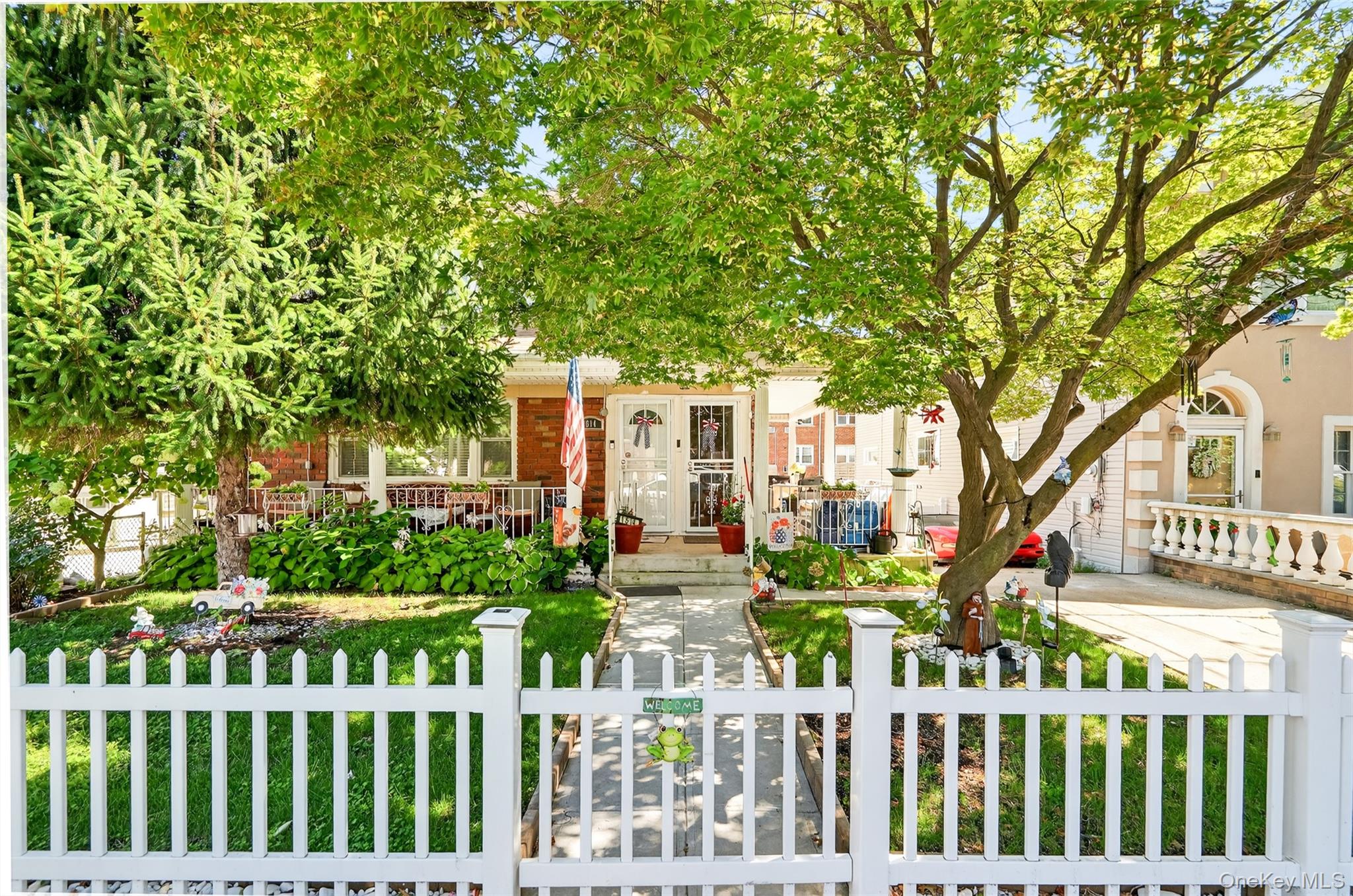1514 Robertson Place, Bronx, NY 10465