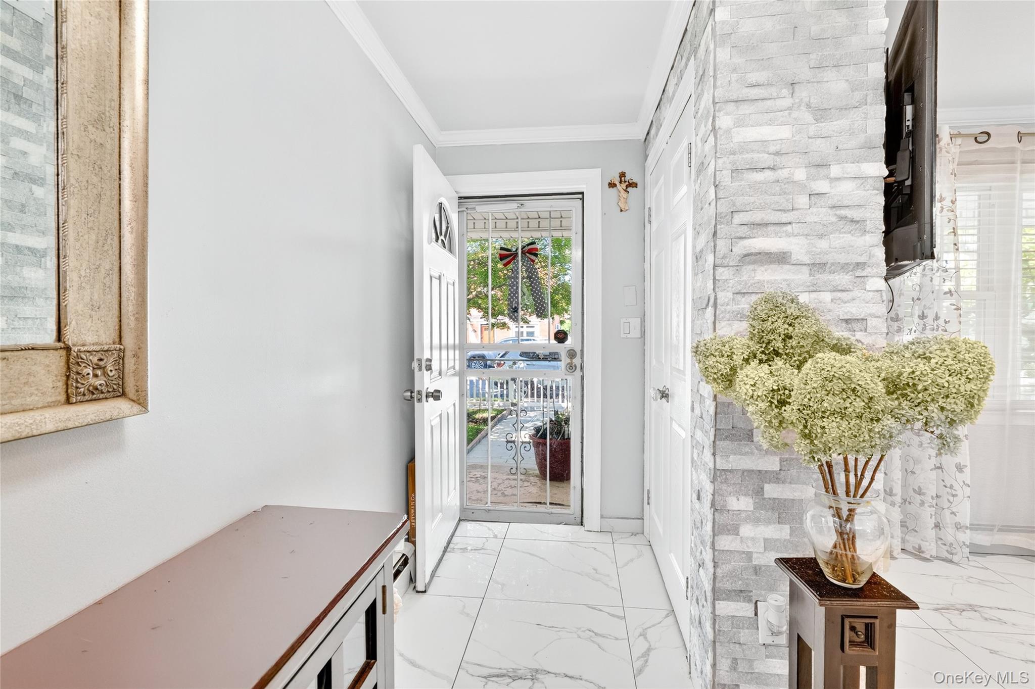 1514 Robertson Place, Bronx, NY 10465