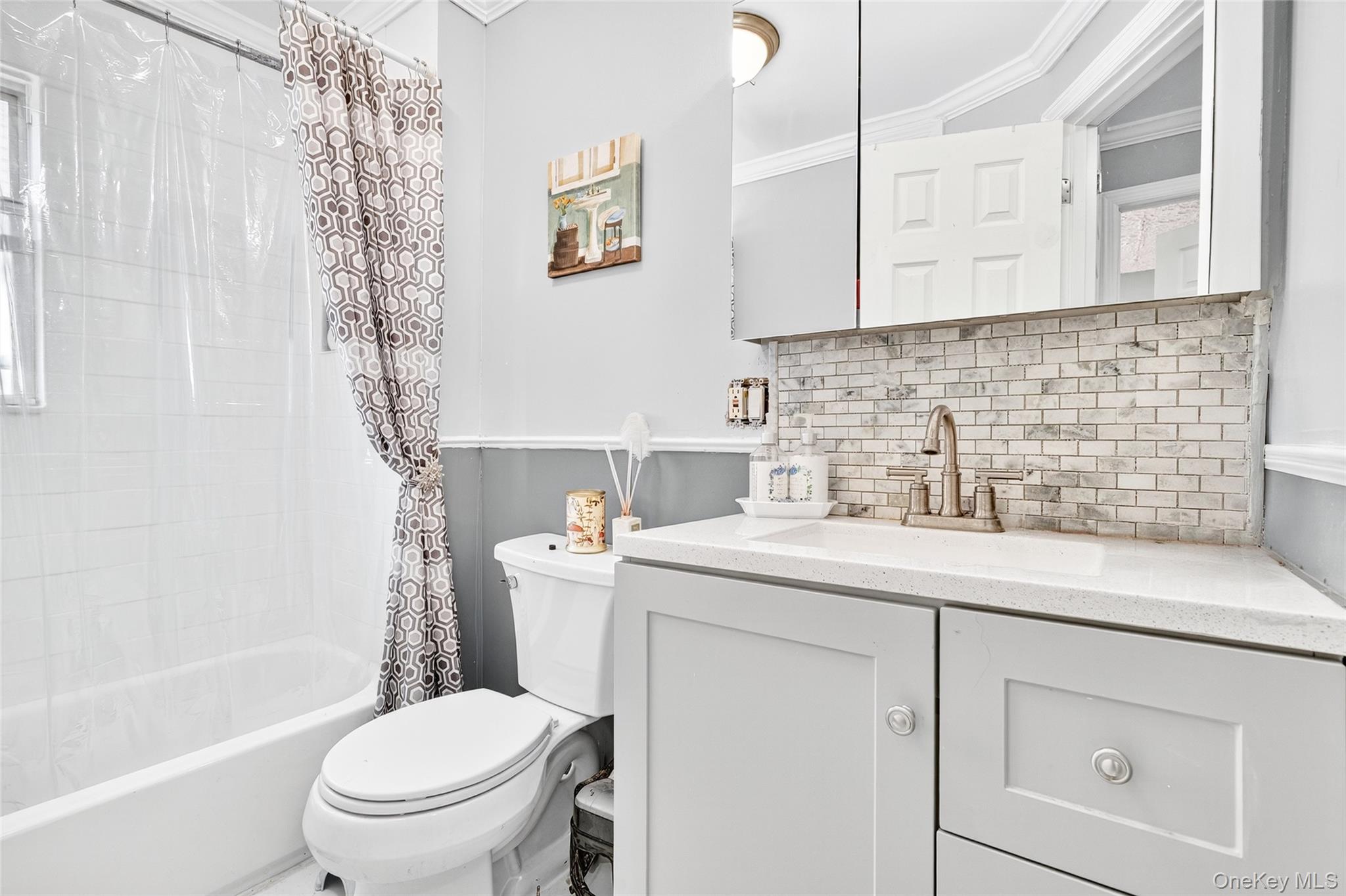 1514 Robertson Place, Bronx, NY 10465