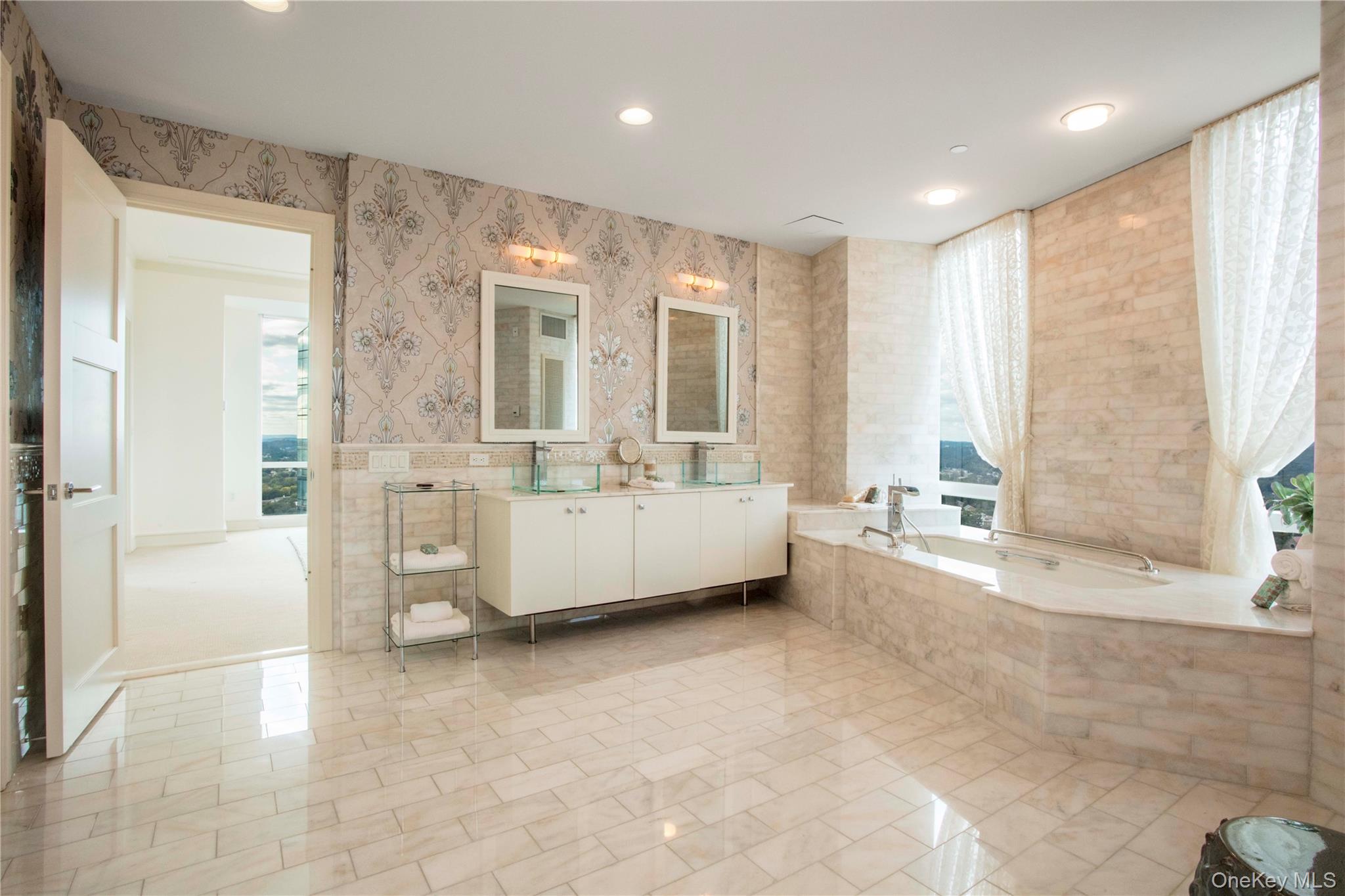 1 Renaissance Square # PH4CD, White Plains, NY 10601