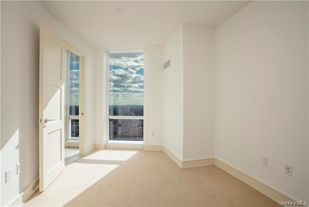 1 Renaissance Square # PH4CD, White Plains, NY 10601