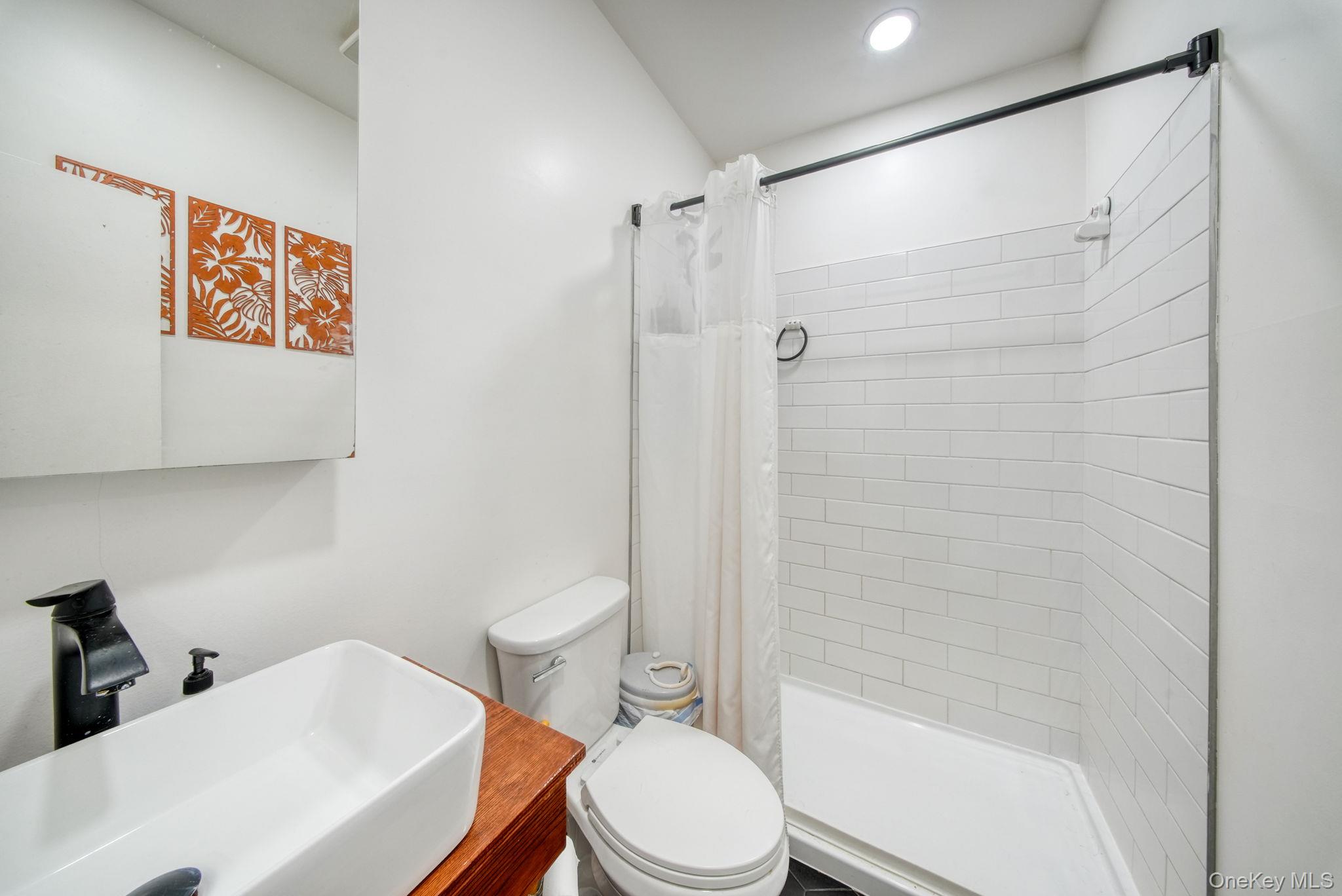 16 Illing Drive, Woodbourne, NY 12788