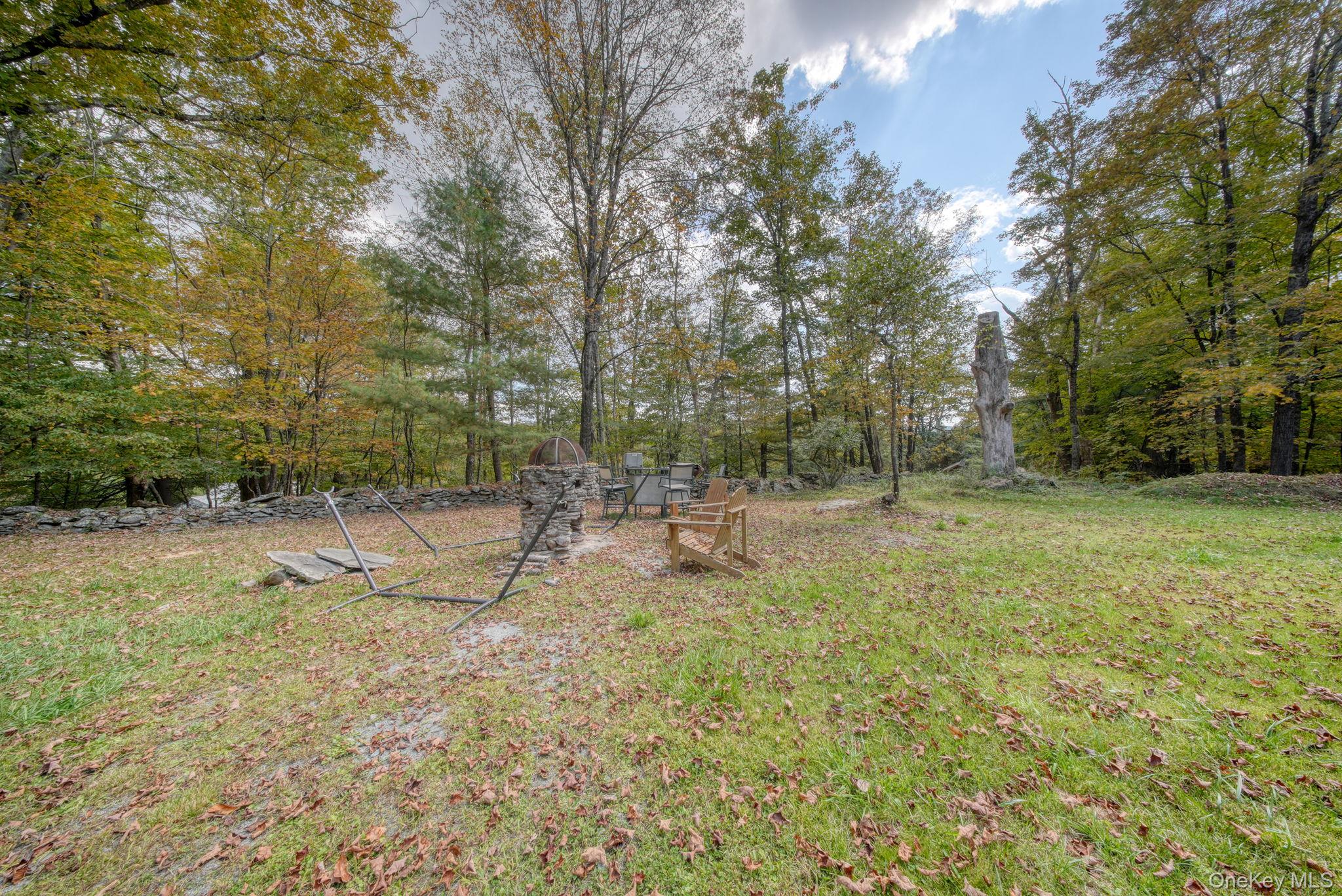 16 Illing Drive, Woodbourne, NY 12788