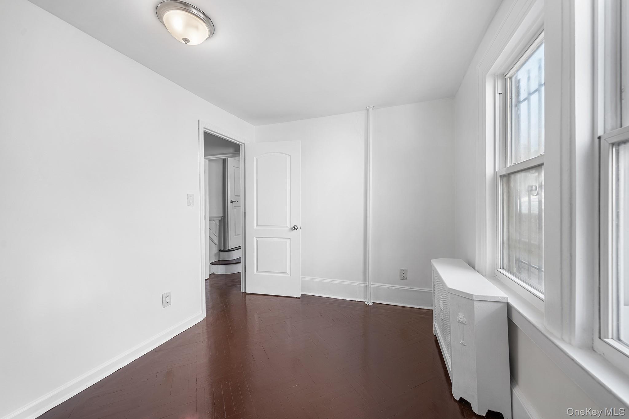 15044 87th Road, Briarwood, NY 11432