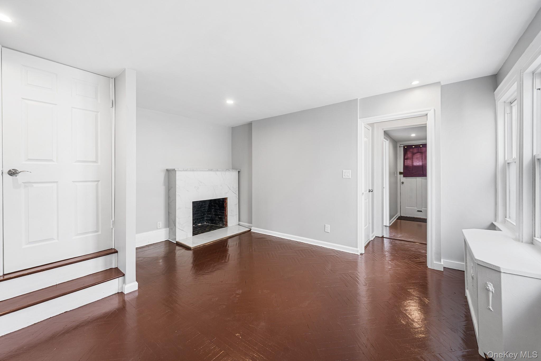 15044 87th Road, Briarwood, NY 11432