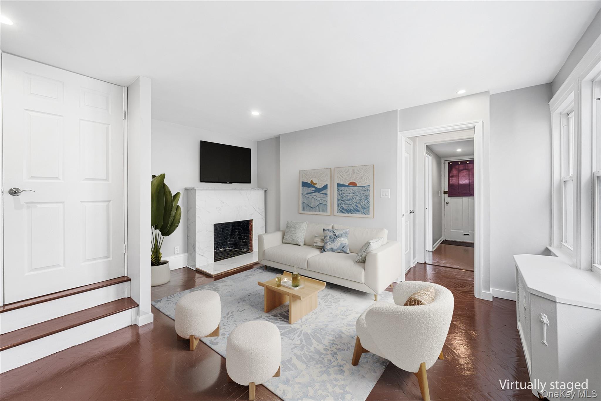 15044 87th Road, Briarwood, NY 11432