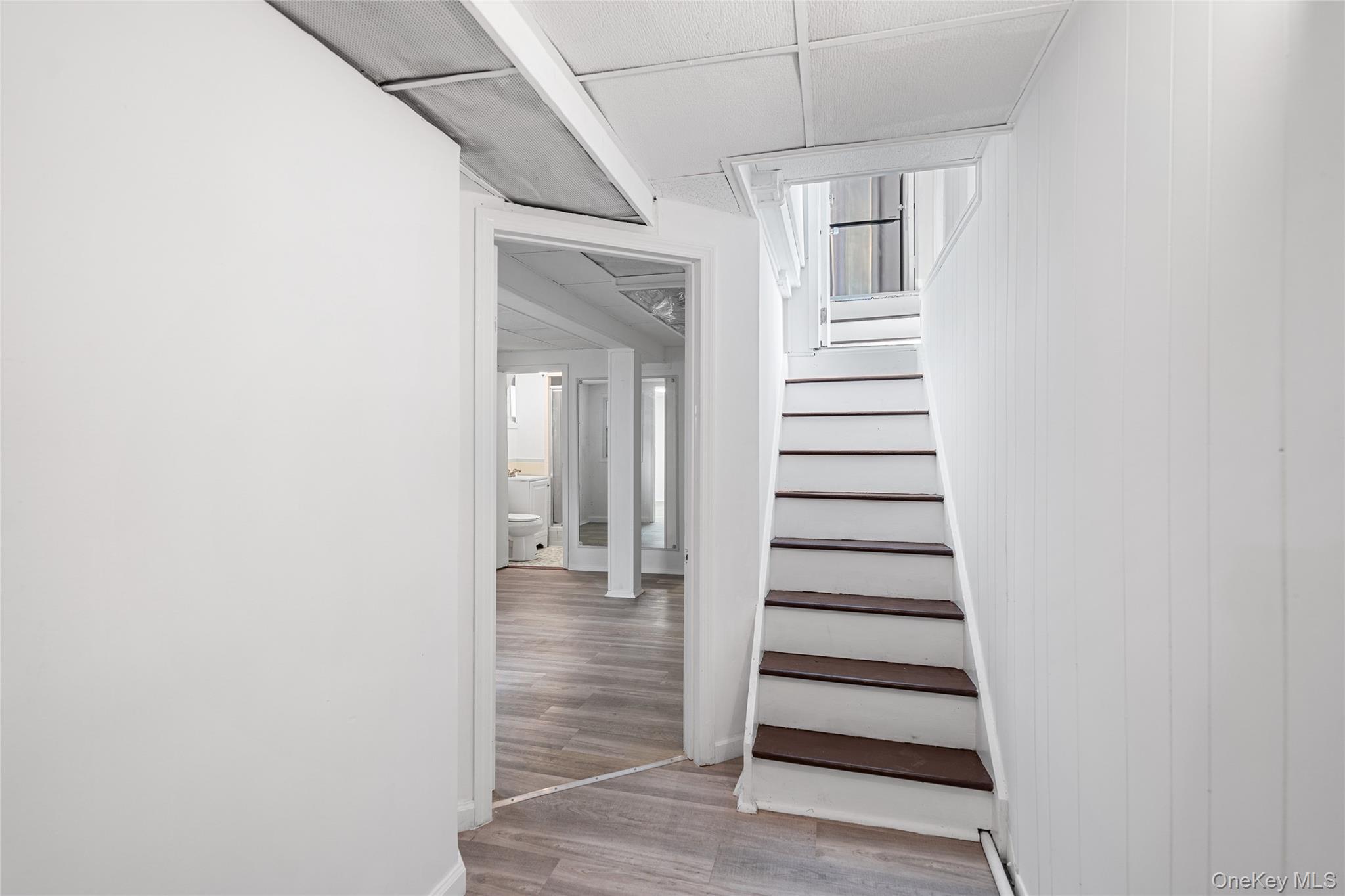 15044 87th Road, Briarwood, NY 11432