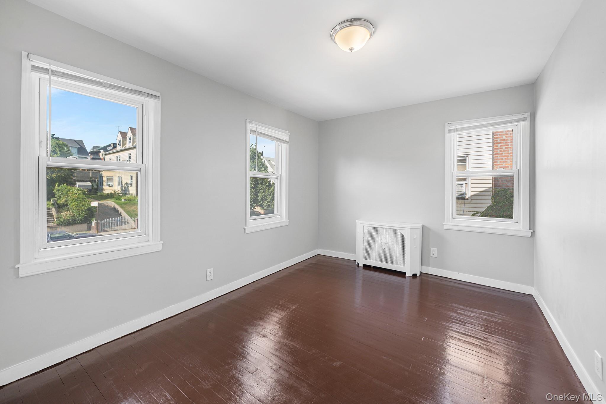 15044 87th Road, Briarwood, NY 11432