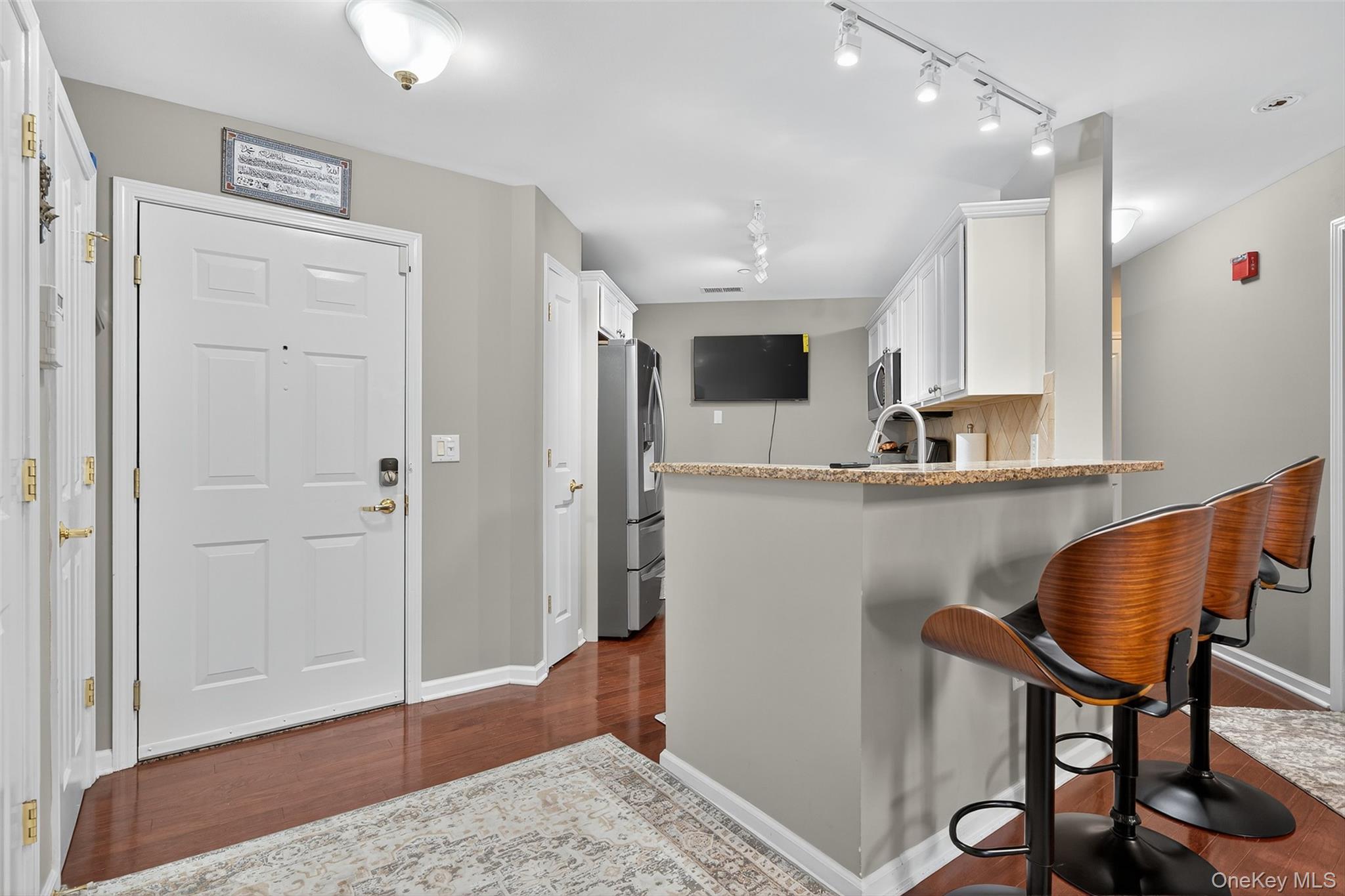 1207 Round Pointe Drive, Haverstraw, NY 10927