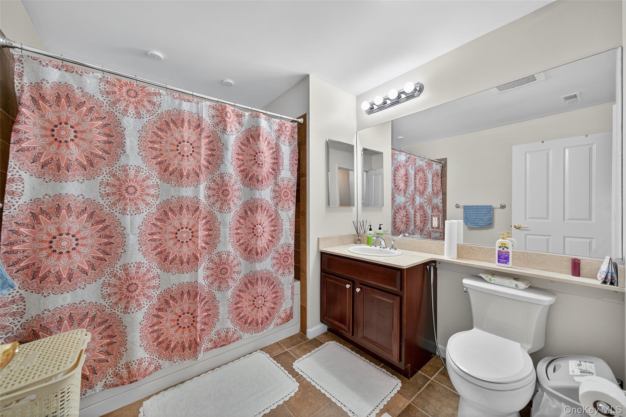 1207 Round Pointe Drive, Haverstraw, NY 10927