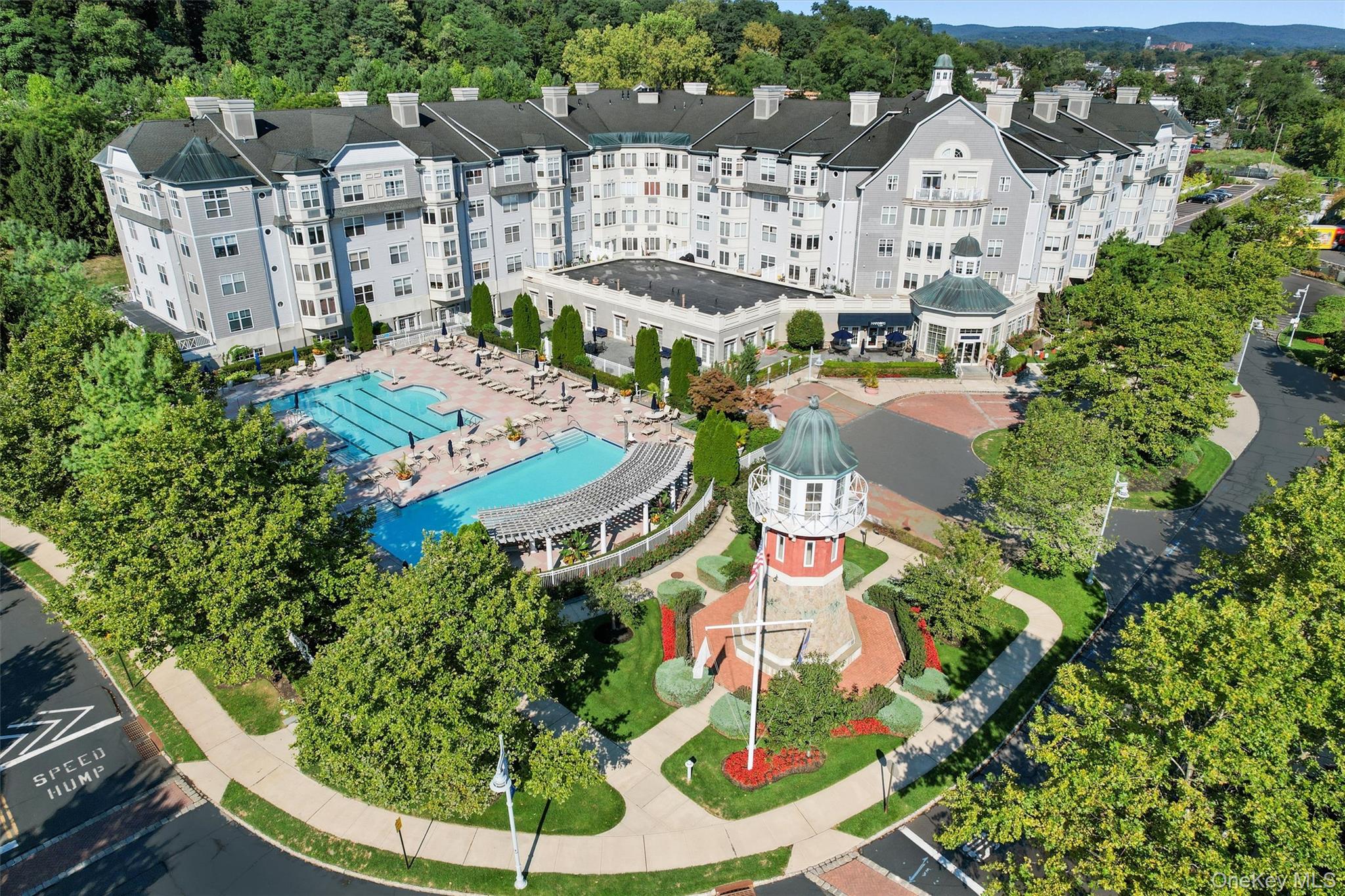 1207 Round Pointe Drive, Haverstraw, NY 10927