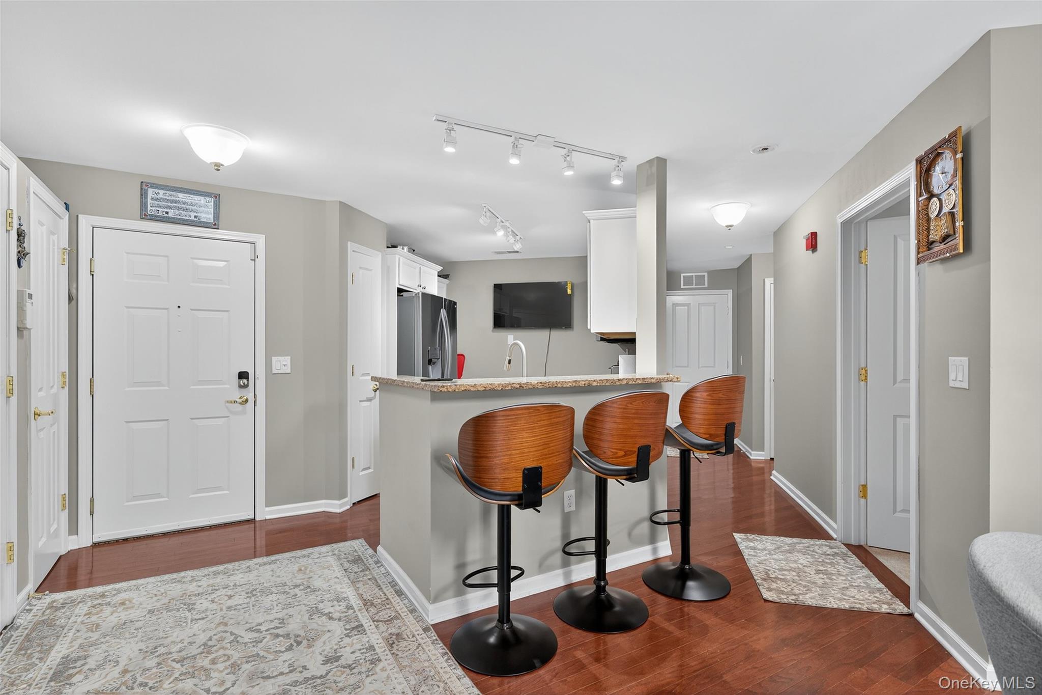 1207 Round Pointe Drive, Haverstraw, NY 10927