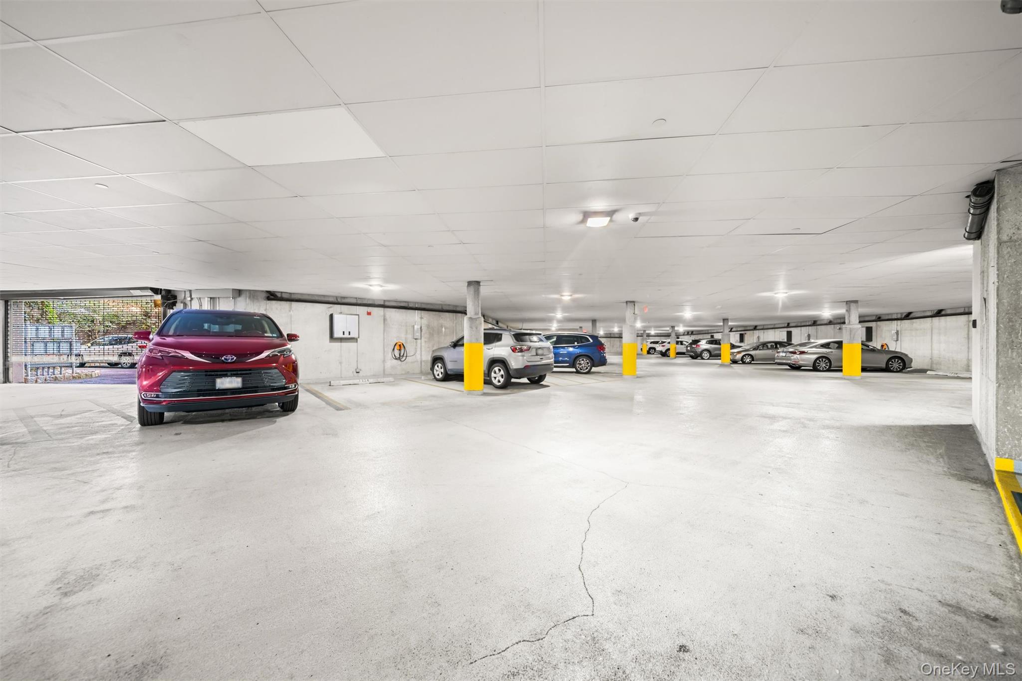 1207 Round Pointe Drive, Haverstraw, NY 10927