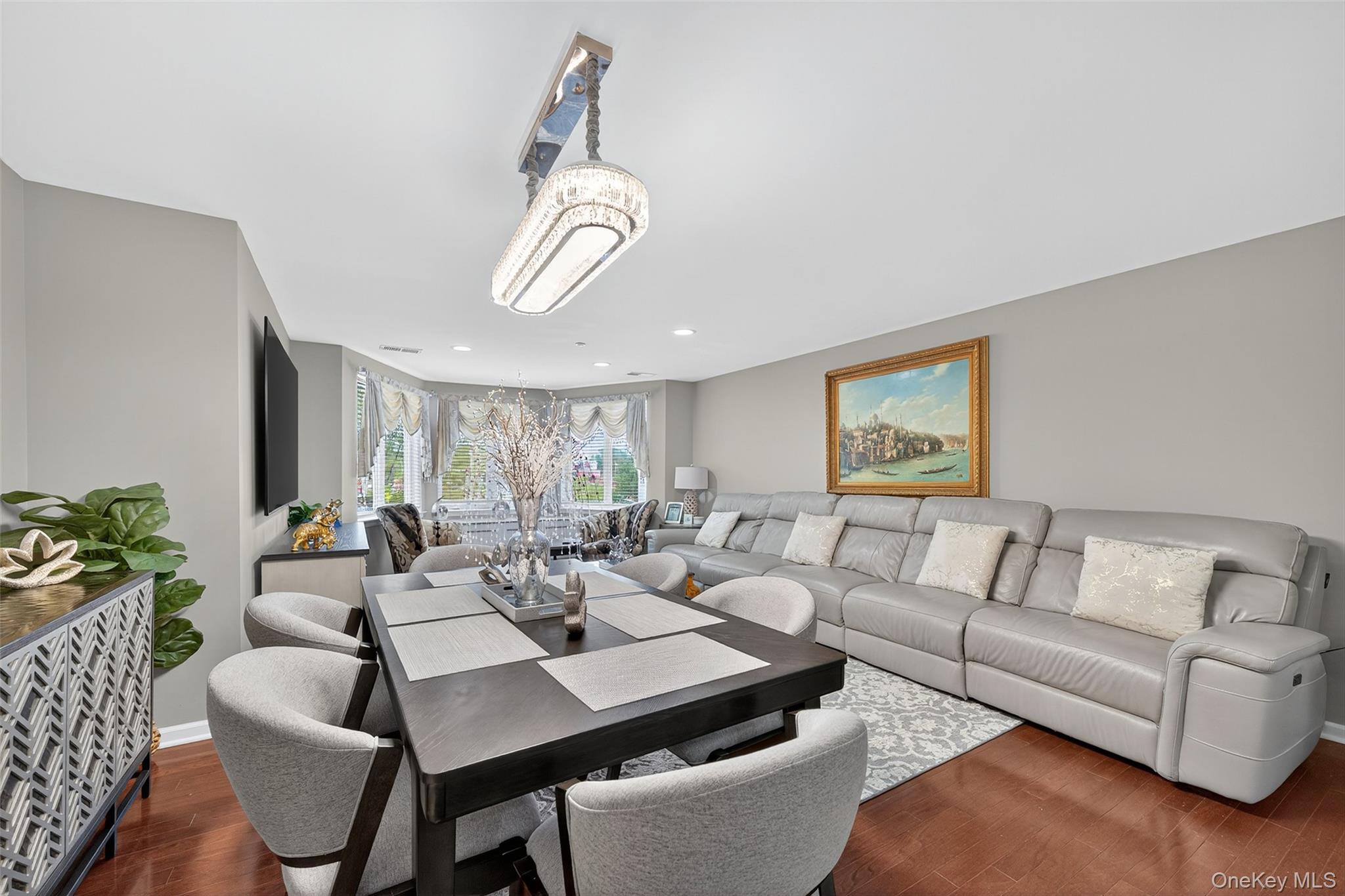 1207 Round Pointe Drive, Haverstraw, NY 10927