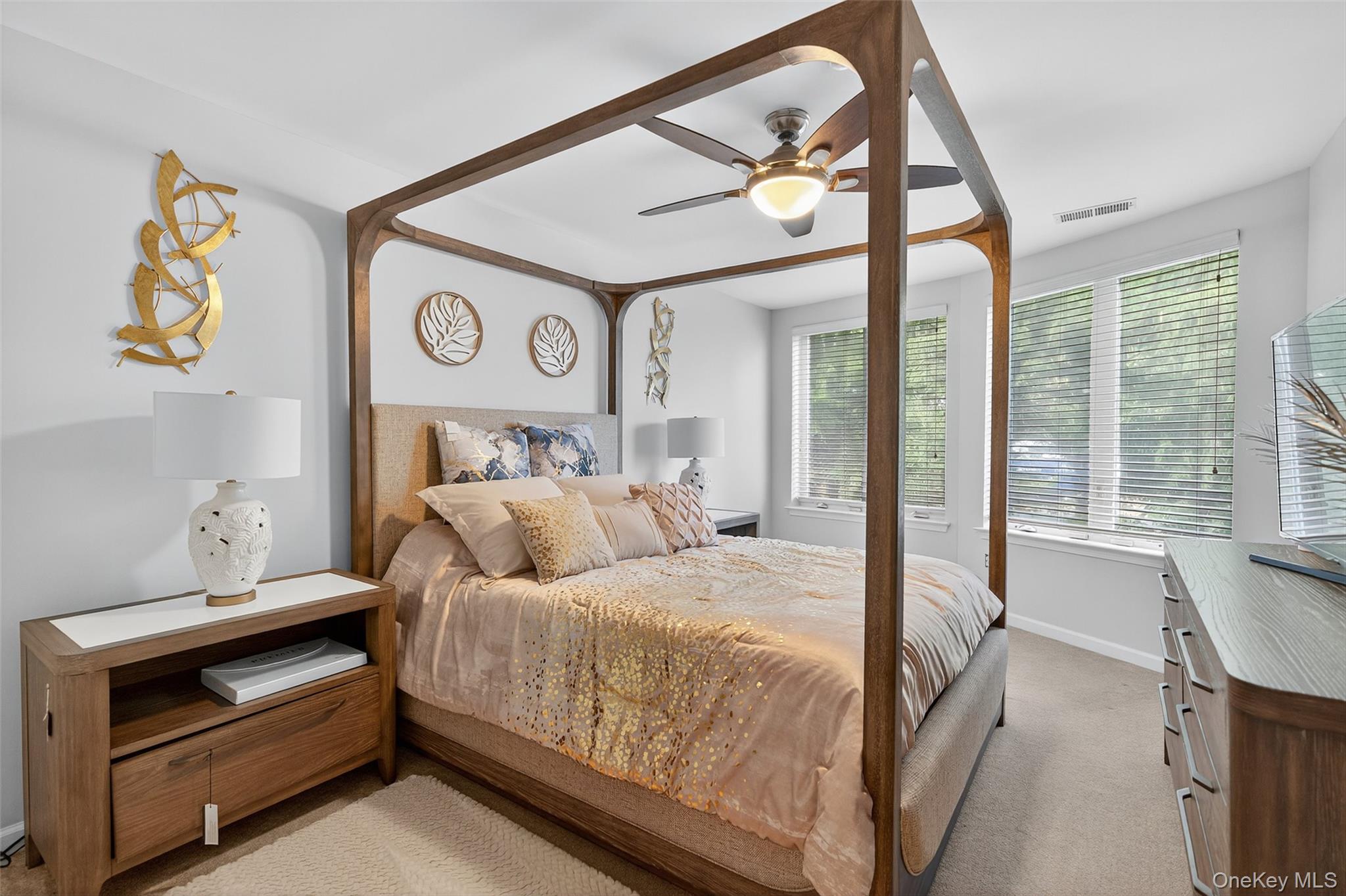 1207 Round Pointe Drive, Haverstraw, NY 10927