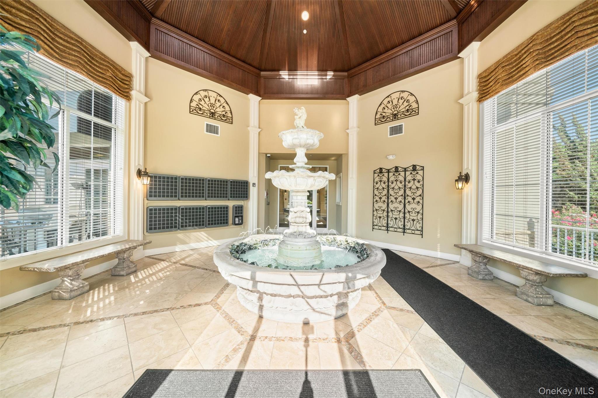 1207 Round Pointe Drive, Haverstraw, NY 10927