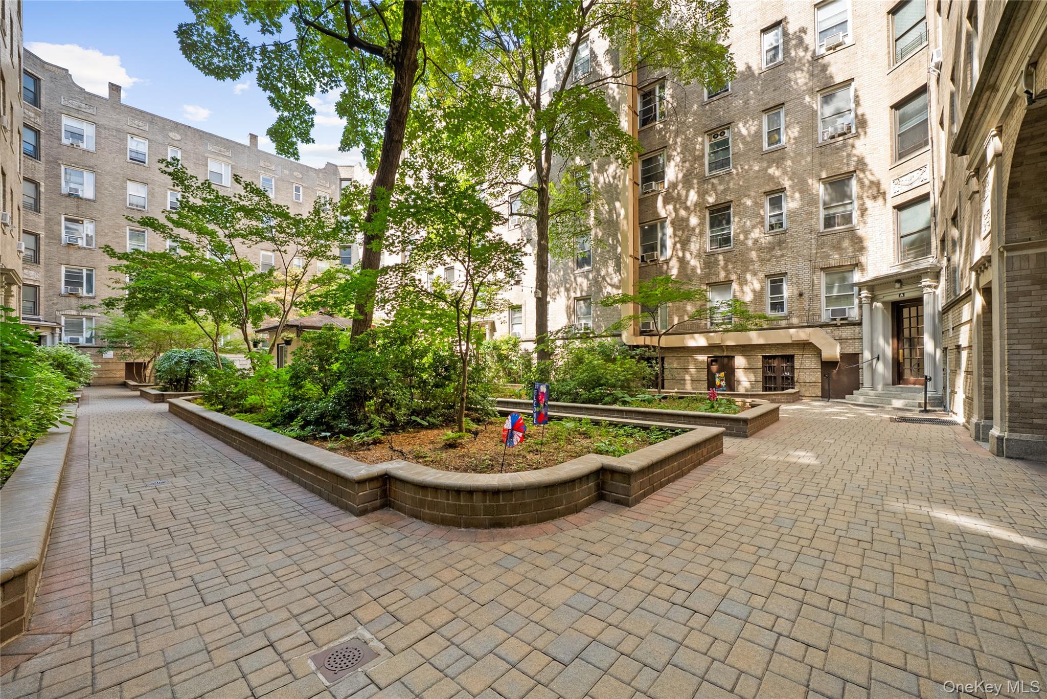 45-08 40th Street # F44, Sunnyside, NY 11104