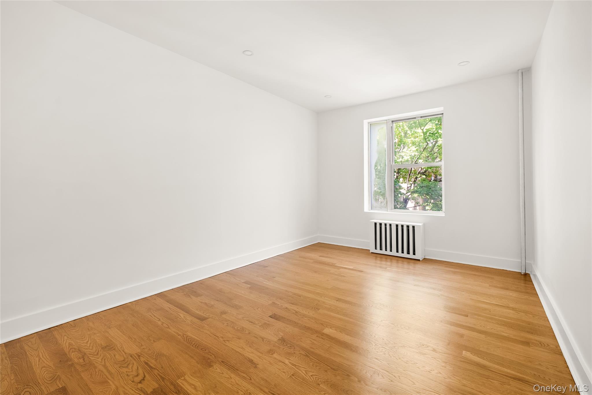45-08 40th Street # F44, Sunnyside, NY 11104