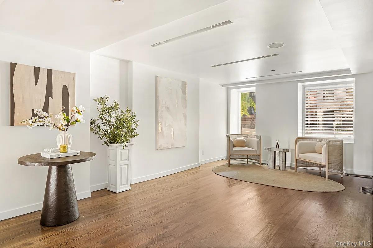 135 E 38th Street, New York (Manhattan), NY 10016