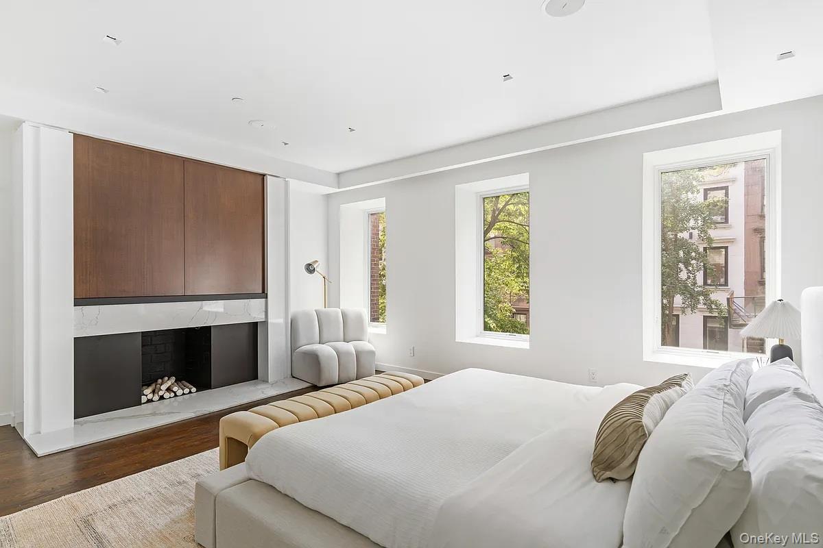 135 E 38th Street, New York (Manhattan), NY 10016